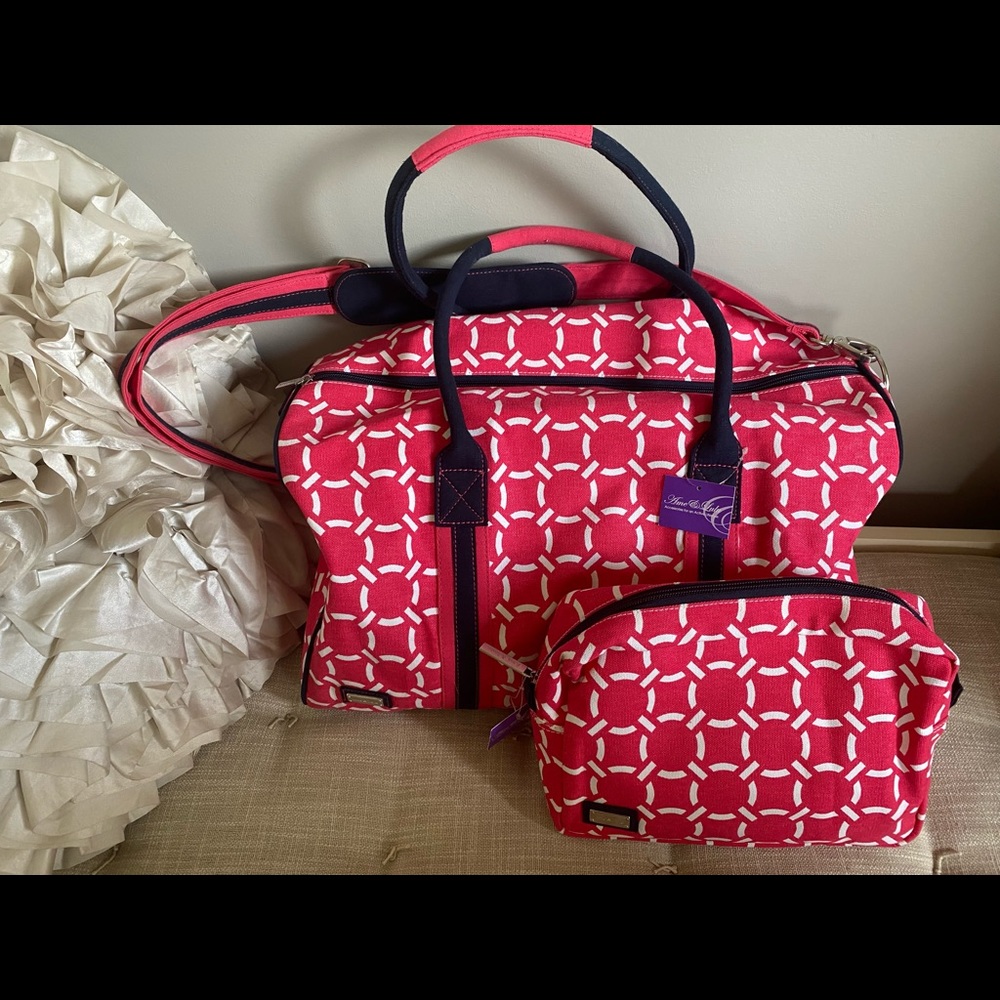 Ame & Lulu Duffel bag, travel pouch set.